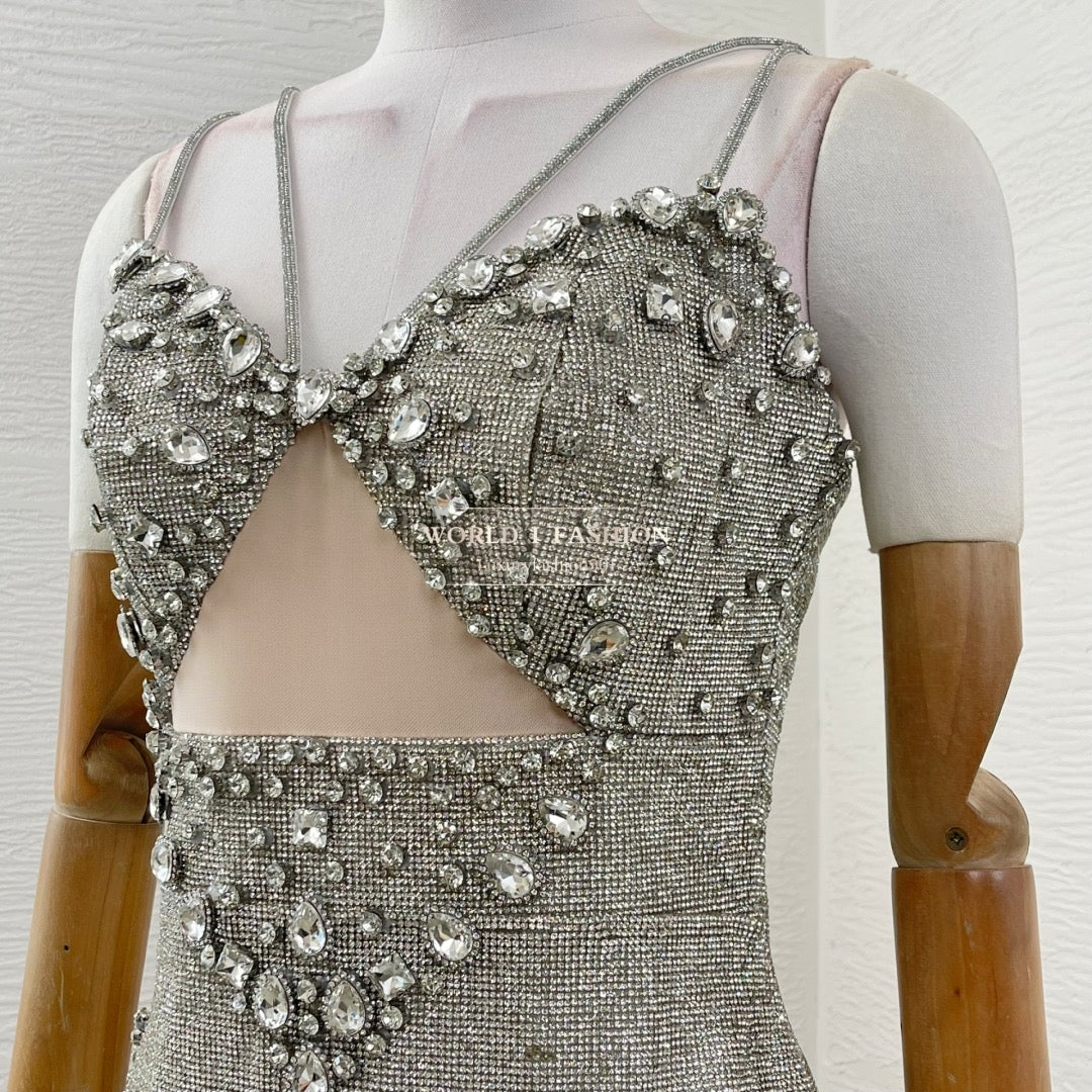 Dress - ID: W302 - Image 3